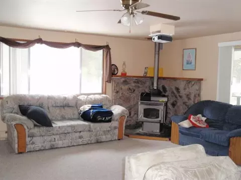 16136 NW Alpine Dr, La Pine, OR 97739 photo 2