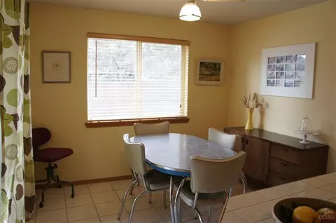 1029 NE Locksley Dr, Bend, OR 97701 photo 16
