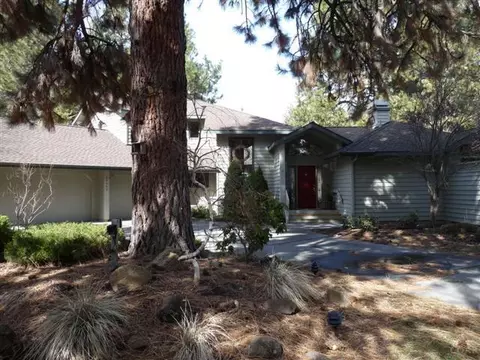 60669 SE Teton Ct, Bend, OR 97702 photo 1