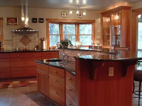 63360 Silverado Dr, Bend, OR 97701 photo 4