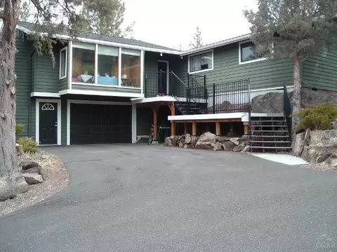 63360 Silverado Dr, Bend, OR 97701 photo 2