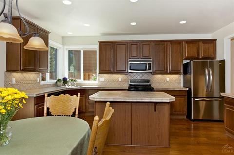 61312 Gorge View St, Bend, OR 97702 photo 2