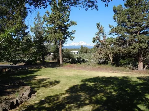 67144 Central St, Bend, OR 97701 photo 2