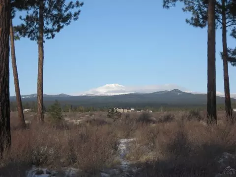 61819 Fall Creek Loop, Bend, OR 97702 photo 1