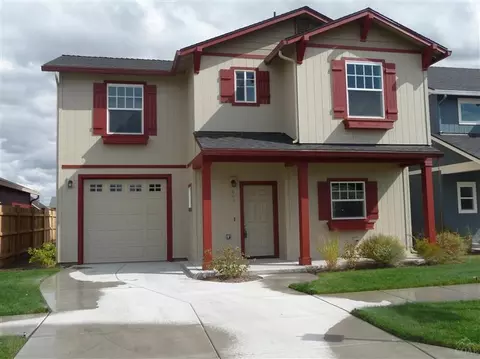 668 NE Mason Rd, Bend, OR 97701 photo 1
