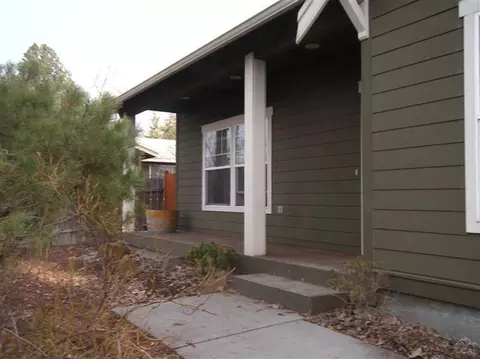 1233 NW Baltimore Ave, Bend, OR 97701 photo 2