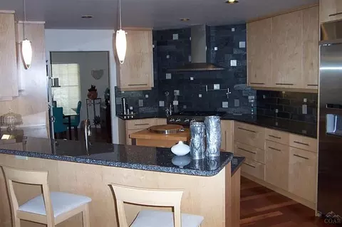 60741 Golf Village Loop, Bend, OR 97702 photo 4