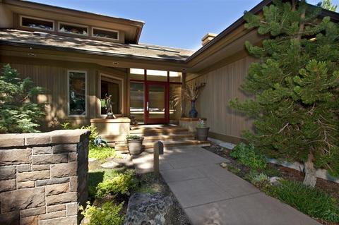 19590 Green Lakes Loop, Bend, OR 97702 photo 2