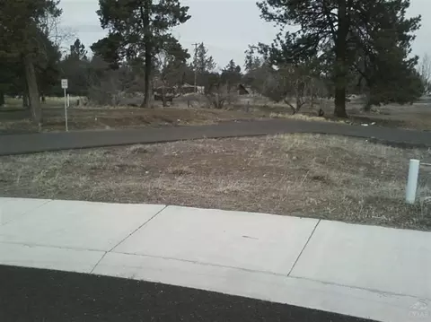 20479 Del Coco Ct, Bend, OR 97702 photo 3