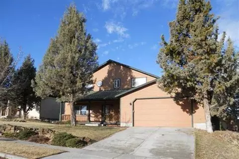63261 NE Stonewood Dr, Bend, OR 97701 photo 1