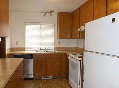 19645 Ridgewood Dr, Bend, OR 97701 photo 4