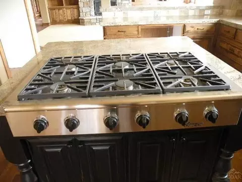 23063 Canyon View Loop, Bend, OR 97701 photo 10