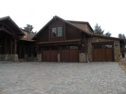 23063 Canyon View Loop, Bend, OR 97701 photo 3