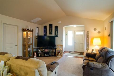 2882 NE Jackdaw Dr, Bend, OR 97701 photo 2