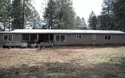 59727 Cheyenne Rd, Bend, OR 97702 photo 2