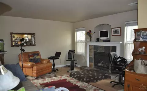 60910 Garrison Dr, Bend, OR 97702 photo 6