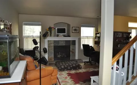 60910 Garrison Dr, Bend, OR 97702 photo 7