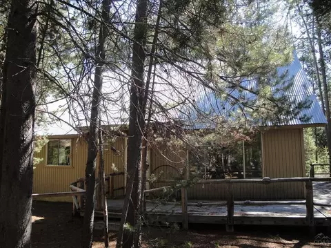 52220 Lucky Ln, La Pine, OR 97739 photo 2