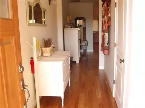 63235 Britta St, Bend, OR 97701 photo 2
