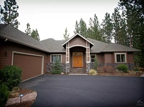 2820 NW Mcdermott, Bend, OR 97701 photo 1