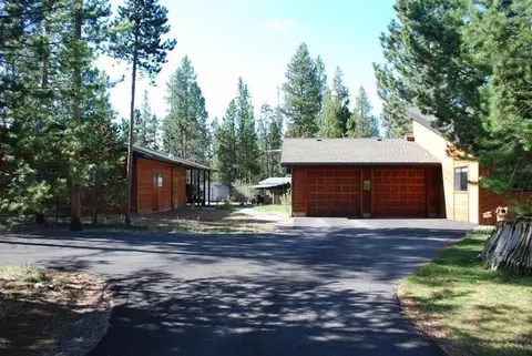 52050 Read Loop, La Pine, OR 97739 photo 3