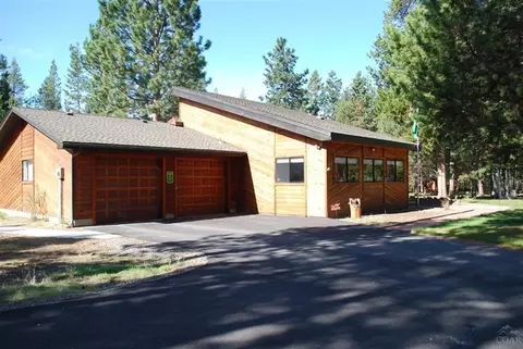 52050 Read Loop, La Pine, OR 97739 photo 2