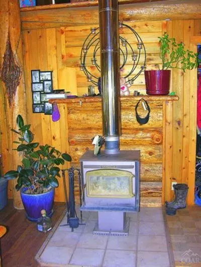 17421 Snow Cap Rd, Bend, OR 97707 photo 2