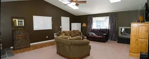 18955 Baker Rd, Bend, OR 97702 photo 3