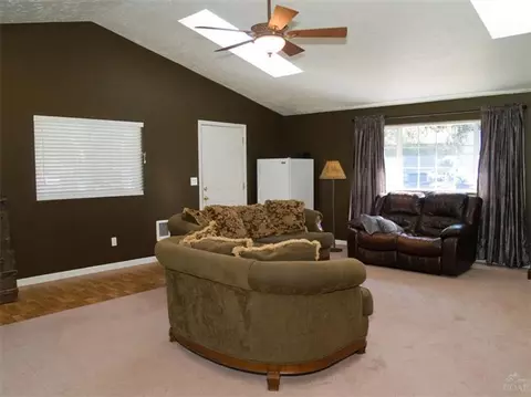 18955 Baker Rd, Bend, OR 97702 photo 5