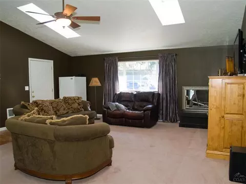 18955 Baker Rd, Bend, OR 97702 photo 6