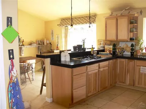 65255 76th St, Bend, OR 97701 photo 2