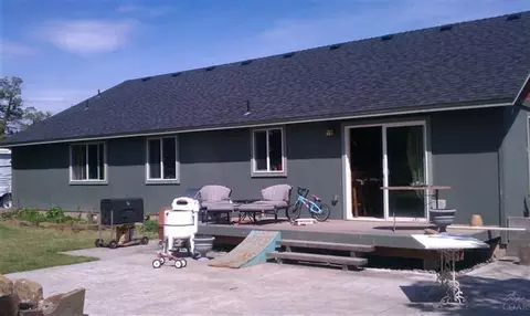 65255 76th St, Bend, OR 97701 photo 4
