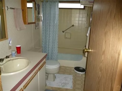 17552 Hollgate Ct, La Pine, OR 97739 photo 9
