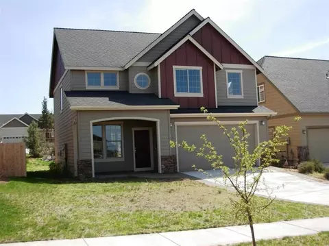21317 Megan Ct, Bend, OR 97701 photo 1