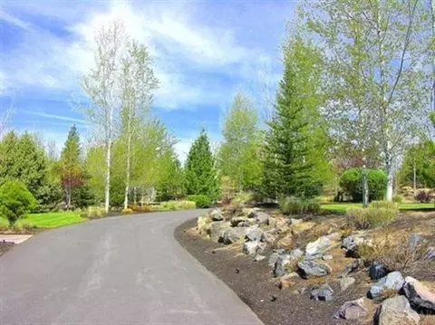 19460 Green Lakes Loop, Bend, OR 97702 photo 24