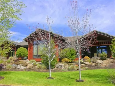 19460 Green Lakes Loop, Bend, OR 97702 photo 1