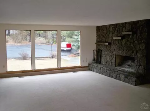 61174 Tapadera St, Bend, OR 97702 photo 4