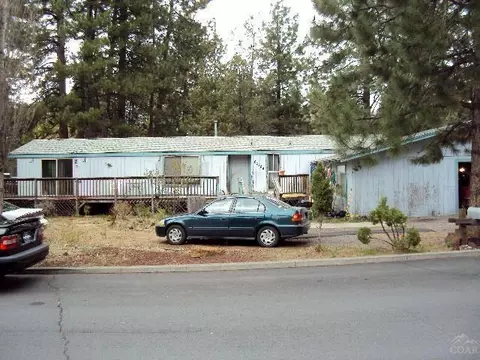 60889 Alpine Dr, Bend, OR 97702 photo 2