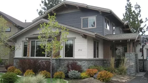 2932 NW Celilo Ln, Bend, OR 97701 photo 1