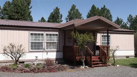 52468 Westley Loop, La Pine, OR 97739 photo 3