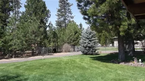 52468 Westley Loop, La Pine, OR 97739 photo 19