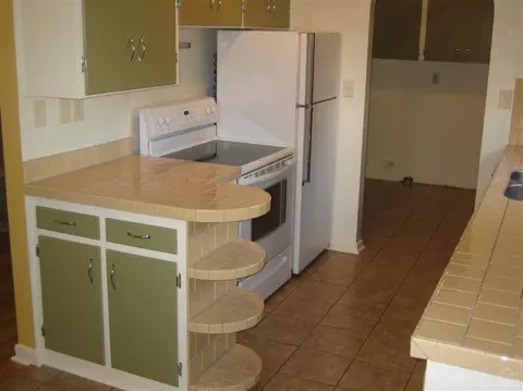 663 SEbert St, Madras, OR 97741 photo 10