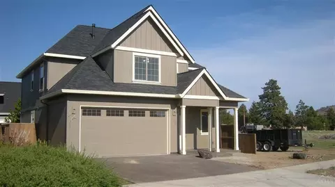 61755 Bridgecliff Dr, Bend, OR 97702 photo 1