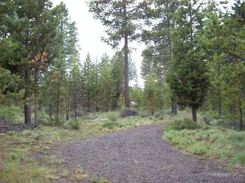 54830 Wolf St, Bend, OR 97707 photo 6