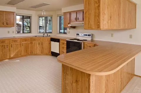 18928 SW Choctaw Rd, Bend, OR 97702 photo 16