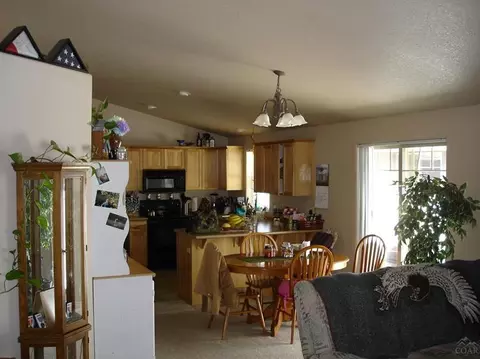 63341 Vogt Rd, Bend, OR 97701 photo 4