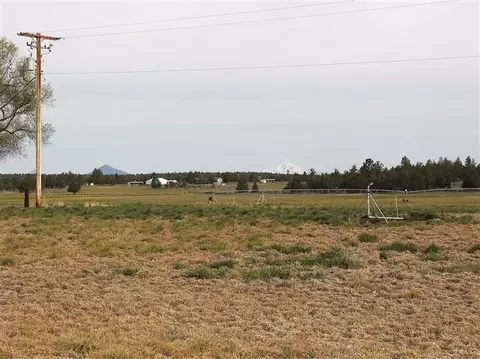 66145 Becker Rd, Bend, OR 97701 photo 6