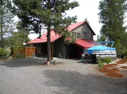 54677 Silver Fox Dr, Bend, OR 97707 photo 22