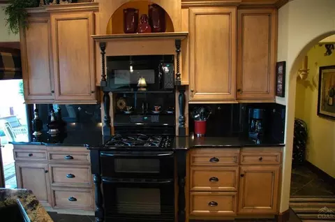 20635 Bowery Ln, Bend, OR 97701 photo 9