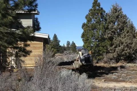 19450 Randall Ct, Bend, OR 97702 photo 3